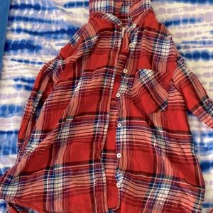 Selling button up!! Very new worn once from max has a collar flare arms